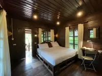 Montania Lifestyle Hotel - parking