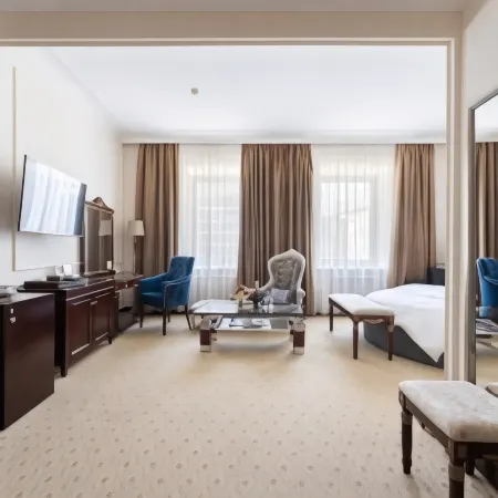 The Rooms boutique hotel (Румс Бутик Отель)