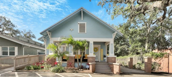 Beaches, Downtown, Breweries, Trail, Gameroom, Bikes, Kayaks & Fully Renovated! Hotels in Palm Harbor