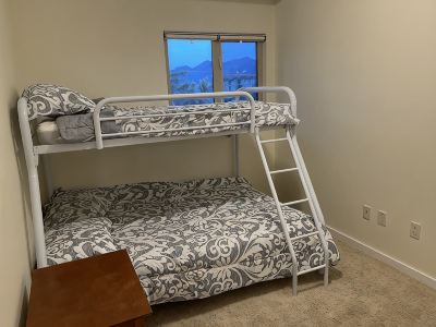 Large Lakefront 3 Bed Condo With Gorgeous Osoyoos Lake and Mountain Views