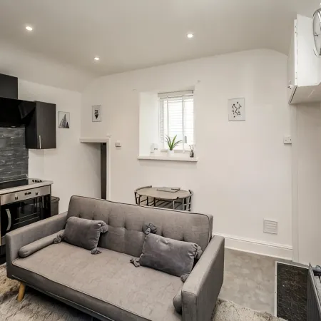 Cottage Hide-Out