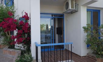 La Casa Beach