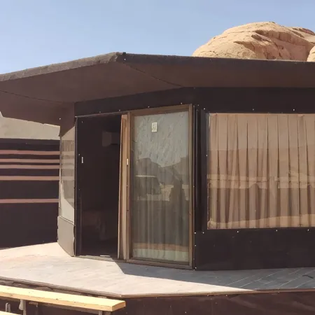 Captain's Desert Camp