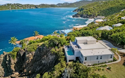 Beautiful SeaCrown Estate-Oceanfront- 6Br 5.5BA with Pool - Boutique