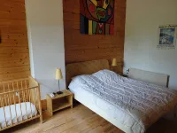 Spacious apartment of 70m2 / 6p. in chalet well located 500m from the village of Allos