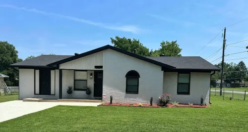 The Houston House: Convenient, Clean, and Newly Remodeled Home - 3 tähden