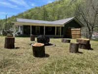 Trail Riders Retreat! Hatfield McCoy Trails. Private Pool. Loads of Parking!