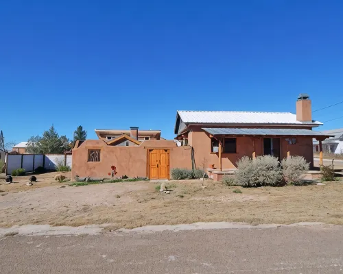 La Casa Vieja - Adorable Hideaway In Marathon, Texas Hotels in Marathon