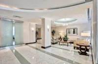Luxe Hollywood Beachfront Condo - 4 stjerner