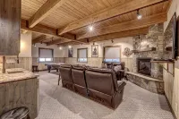 Cozy Brian Head Cabin Near Ski Resorts, Bike Trails, and National Forests - 4성급