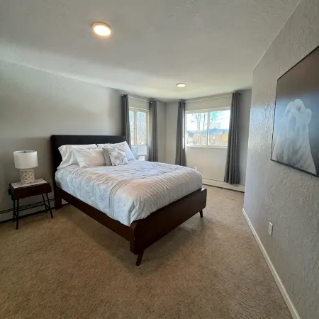 Charming 2-bedroom condo in fabulous Wasilla with WiFi