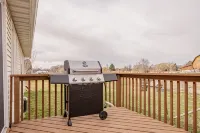 Family Friendly Modern Home- Adventures Start Here! - Wi-Fi