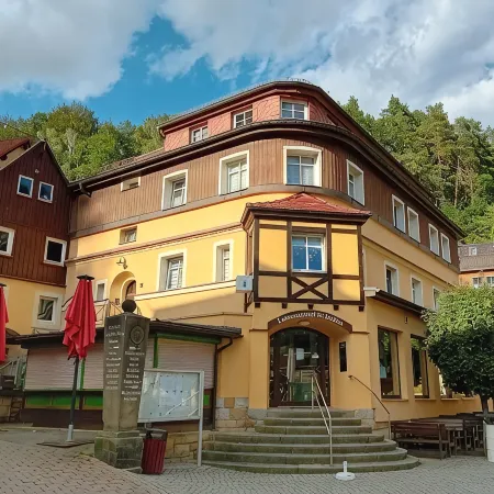 Stylish vacation apartment Zum Dorfladen Rathen in the heart of Saxon Switzerland