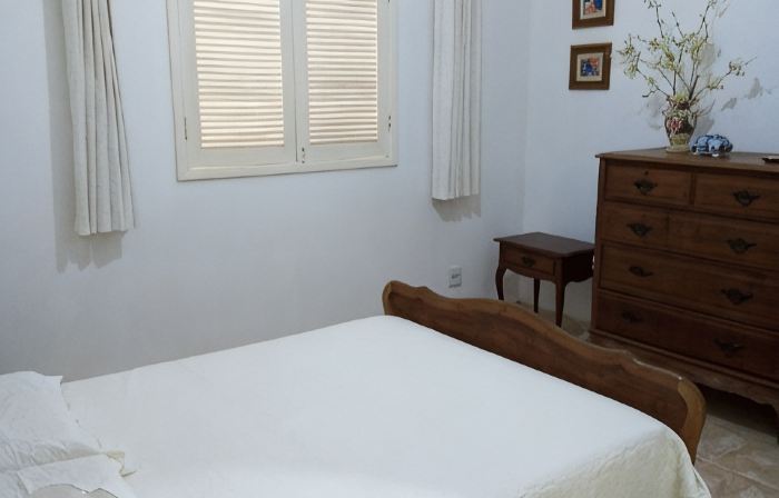 Beautiful house on Pau Grande beach, between Iriri and Piúma Min. 3 nights, max. 8 pax.