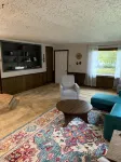 Cherry Corner Cottage-Vintage 3 Bedroom Home *instant booking* - 2-Star