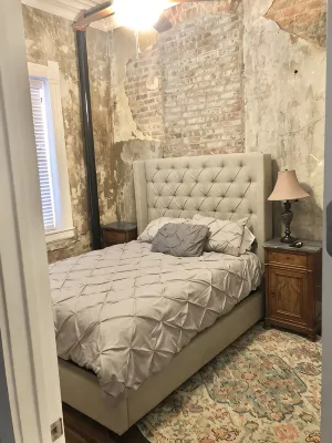 Historic downtown apartment - Wifi