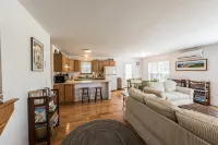 Beautiful 3 bedroom  2 bath Home / Close to Town & Beach