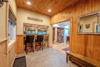 White Mountains-10 Min to Loon-Hottub-Dog Friendly - 民泊