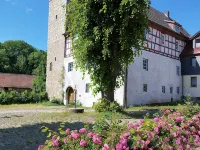 Burg Großbodungen - Ferien im Schloß - Familien & Gruppen Mitten in Deutschland Hotels in Eichsfeld