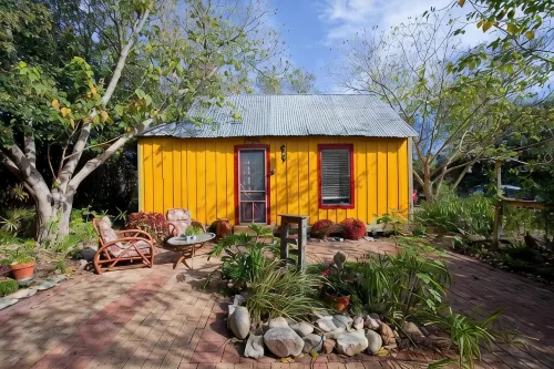 Private Respite Breathe Deeply Cabin with Garden, SwimSpa/Hot Tub, Fire Pit - Private Pools