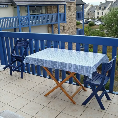 PORT CROUESTY apartment with pool