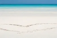 Grace Bay Beach 7Acre Resort: Guesthouse Ocean Views+Pool+Oceanfront+Lush Garden