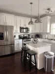 Charming 3-bedroom townhome near Downtown and Lakefront Lake Charles - 4-Star