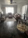 Cute Cozy and clean  apartment in the heart of Buhl. - 2-Star