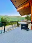 Timberwolf A Cabin at Sasquatch Mountain  *Hot Tub* Games Room* - Hytter