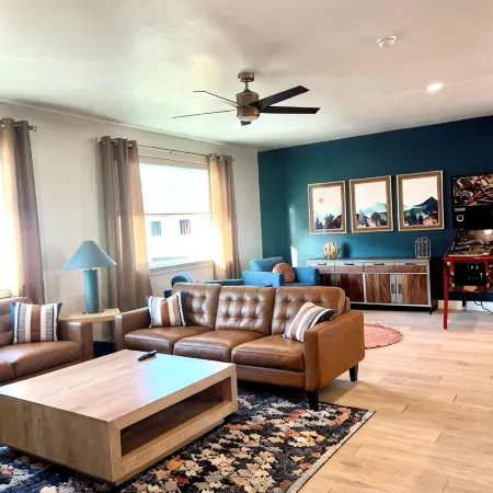 Stunning 4-Br Townhome – Family-Friendly, Biking Trails, Pool, and Games!