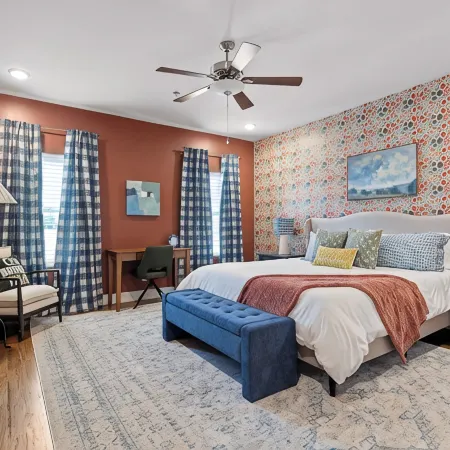 Lookout Getaway: Luxury 4 Bedroom, Rooftop Deck