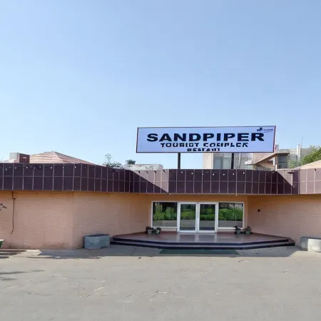 Sandpiper  Tourist  Resort