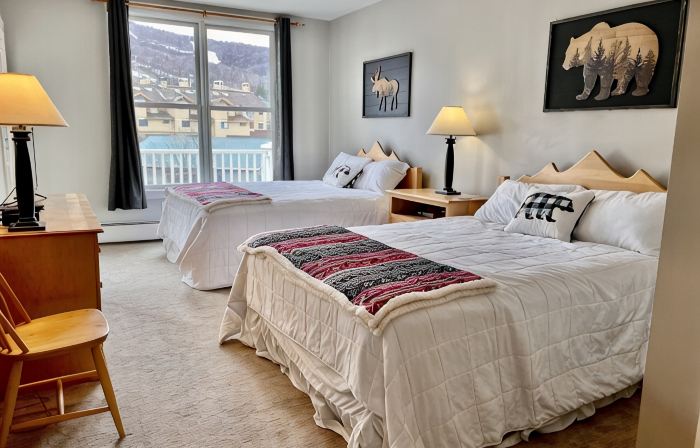 Mountain & sunset views from balcony! Heated pool/spas, walk to lifts & village!