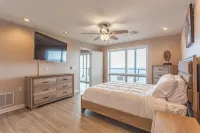 Luxury retreat with panoramic views at Mount Sinai Manor! - Homestays