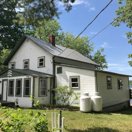 Beautiful Views @ 4-Season Lake House, Private Sandy Beach
