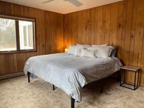 Your Northwoods Waterfront Getaway - 3 tähden