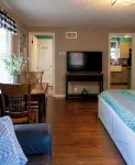 Downtown Lancaster Studio Apartment!  “Modern Meets Vintage - 3 estrellas