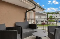 Berg & Berg Hotel - Hellbühl Self-Check-IN - Apartments
