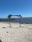 River Hotel of Southport - Beach