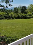 WIDE OPEN! 4 BEDS $189 With MOUNTAIN VIEWS,PET FRIENDLY on 4 ACRES! - Jacuzzi