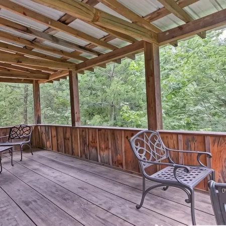 Cabins at Brush Creek Mtn-Beavers Lodge