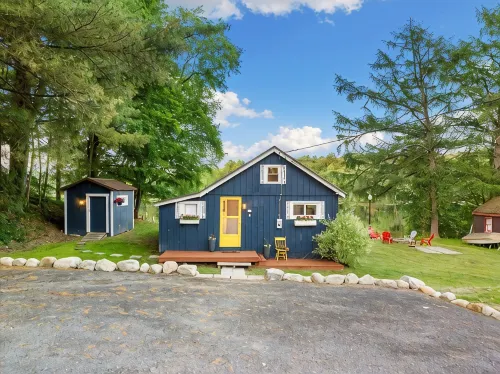 Don't Let Summer Slip Away. There is Still Time in August. Great for Couples! - Homestays