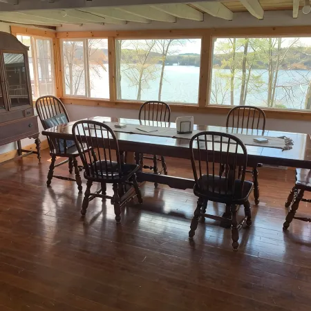 Sunset Cottage - Lakefront Cottage with Private Dock