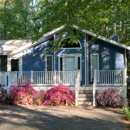 Rhapsody in Blue Beach Cottage in Ocean Pines OC MD w/ Beach Club Parking Pass