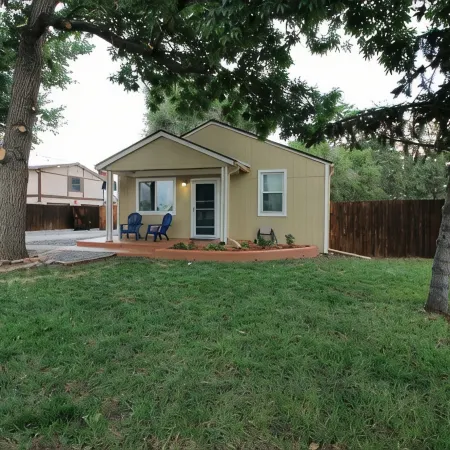 20 Min to RedRocks, 15 Min to Downtown, 420ok, Free RV Parking, Private, Dogs ok