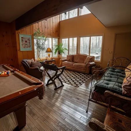 Mountain House -  A private rustic oasis with goats!