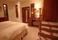 Hotel Sahara - parking