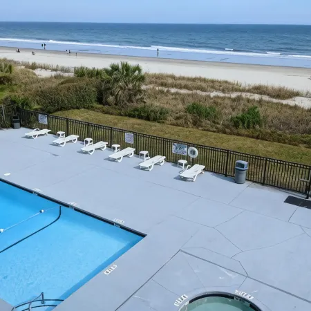 Tropical Seas Hotel