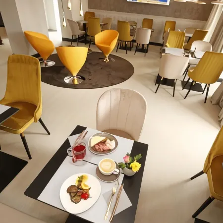 Amelie No 1 Hotel & Appartements