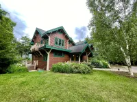 Camp Saranac: Gorgeous & grand lake home w mountain views, water sports, hiking - 4-Star